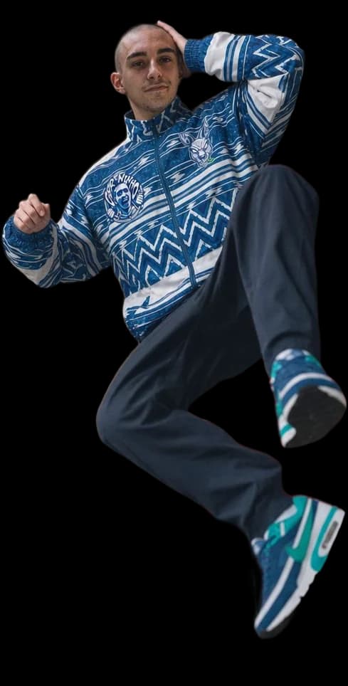 Gabber Ninho dancing hakken